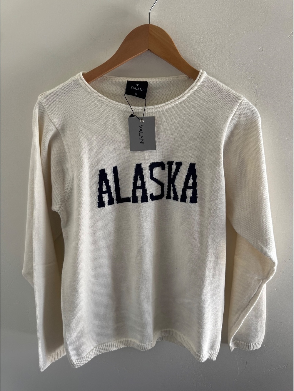 Valani Alaska White Knit Sweater Size Small NWT Coastal Travel Pullover